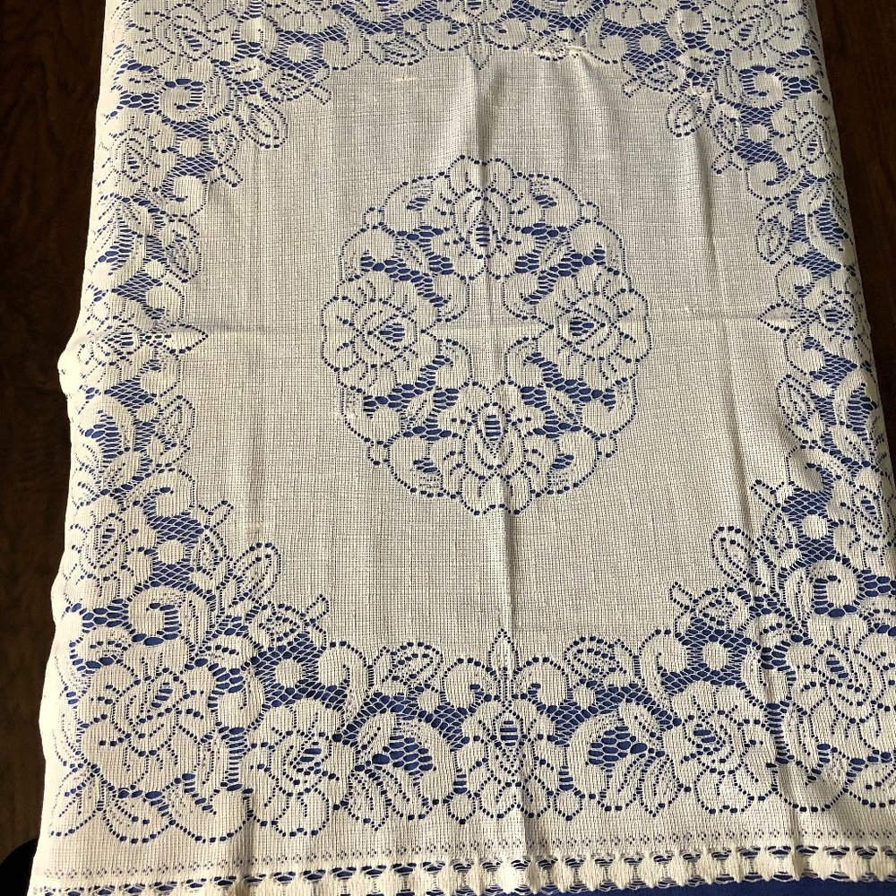 Table Topper Square White #3014